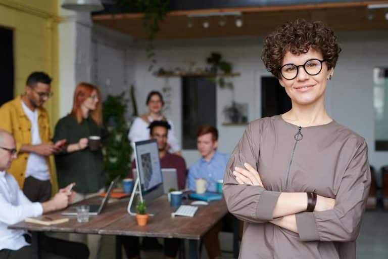 A useful guide for a career in management and leadership to help animals